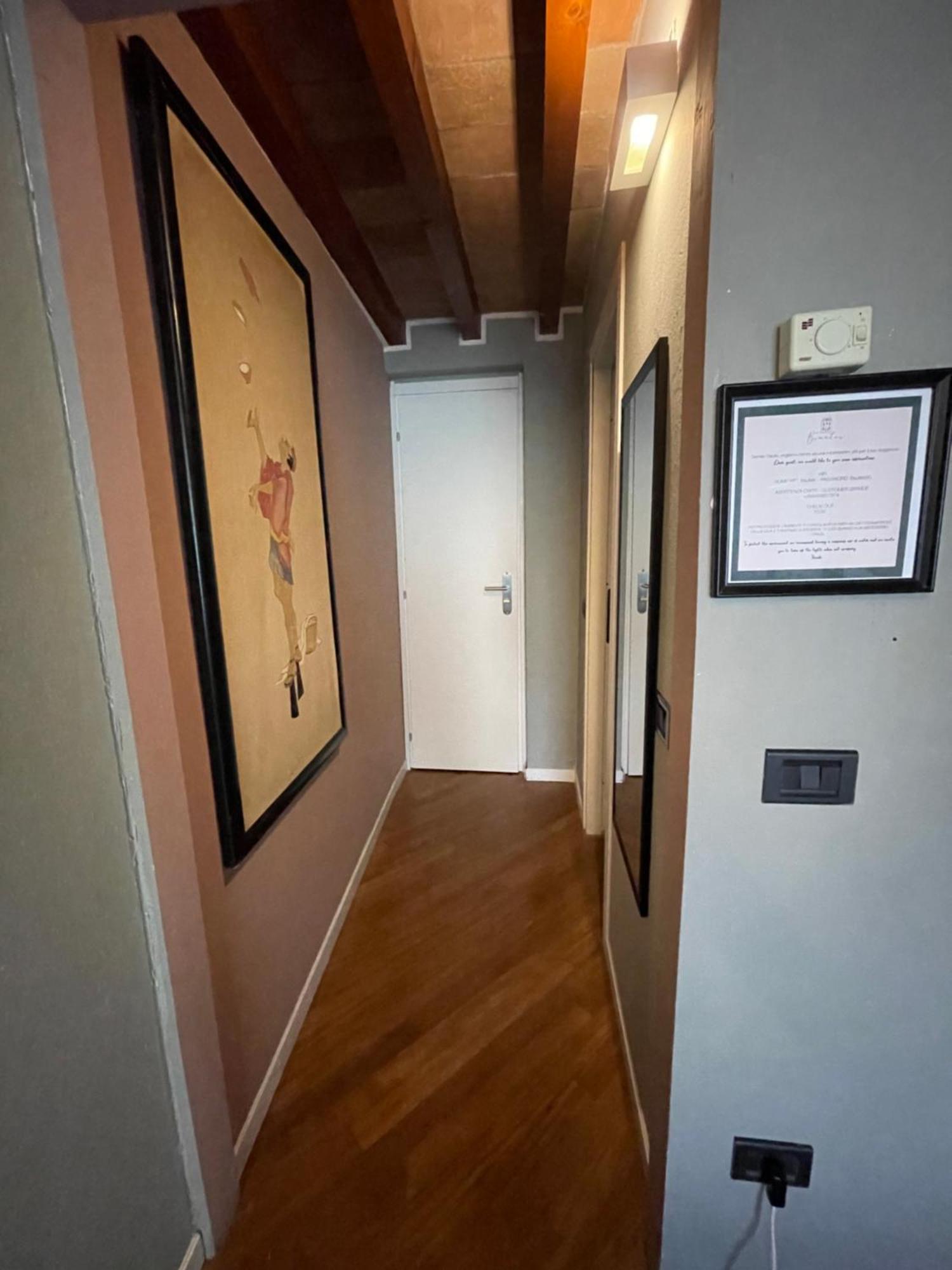 Le Camere Di Bsuites Affittacamere Парма Екстериор снимка